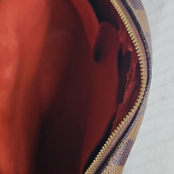 Louis Vuttion Damier Ebene Ipanima Bag - Picture 9 of 10